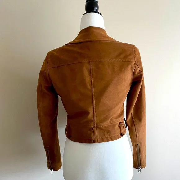 Aritzia Talula Cruelty Free Jacket - Picture 3 of 3